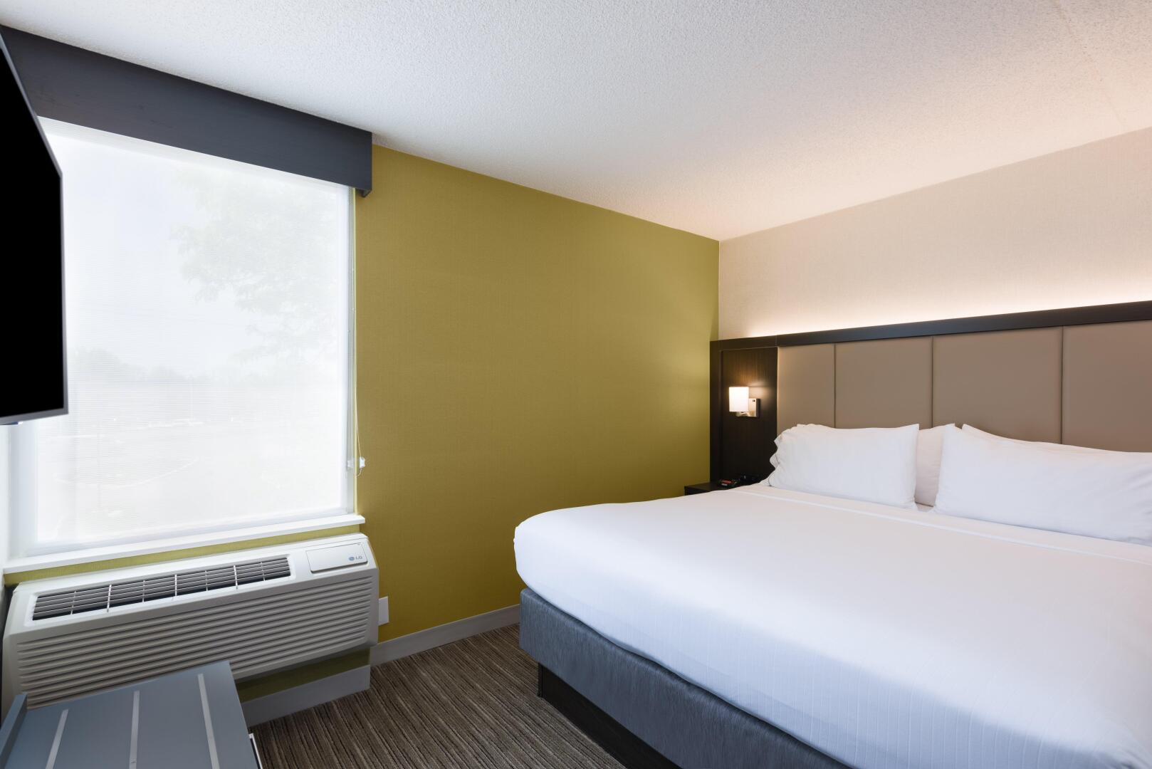 Holiday Inn Express Ramsey-Mahwah by IHG