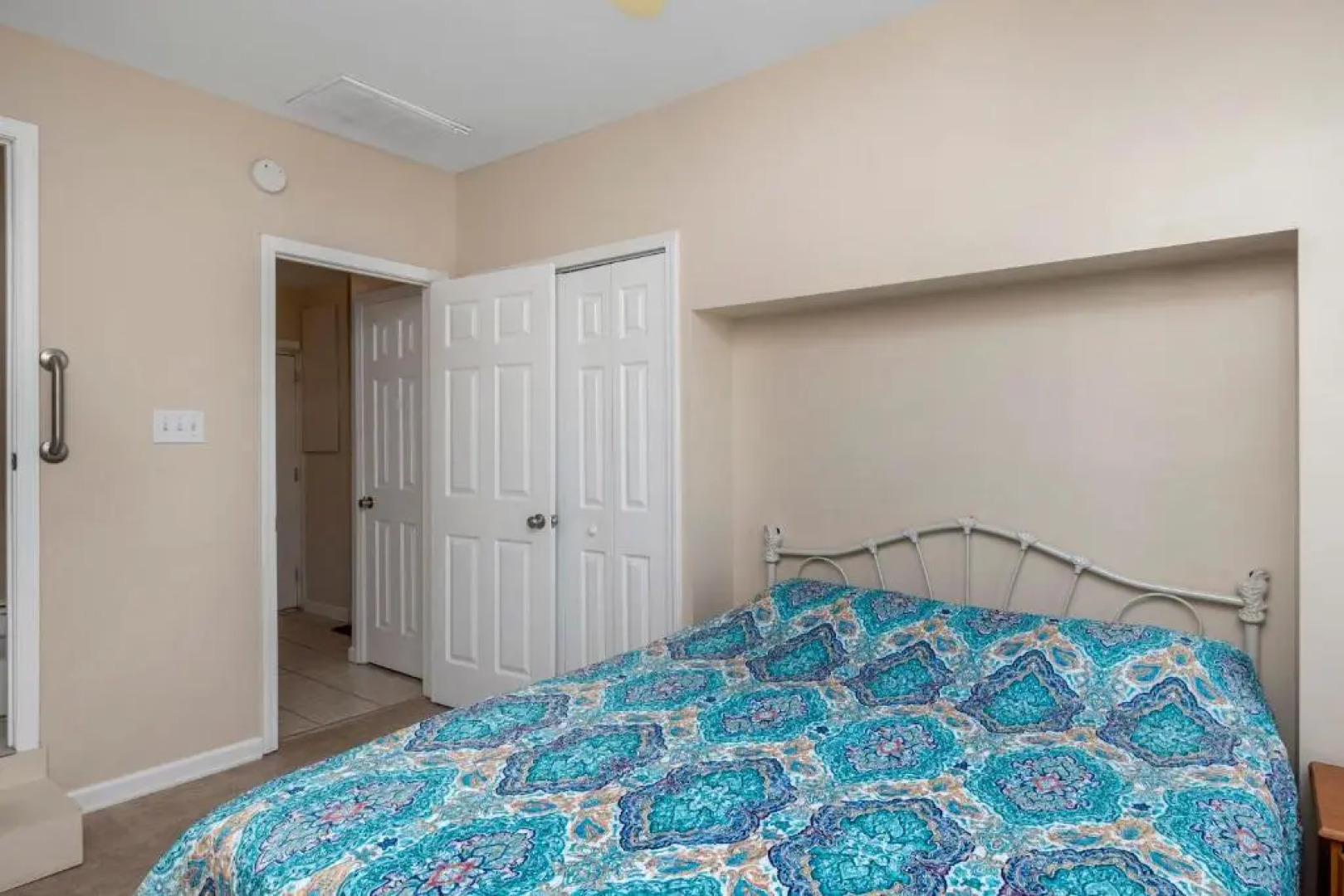 Papas Place by Oak Island Accommodations