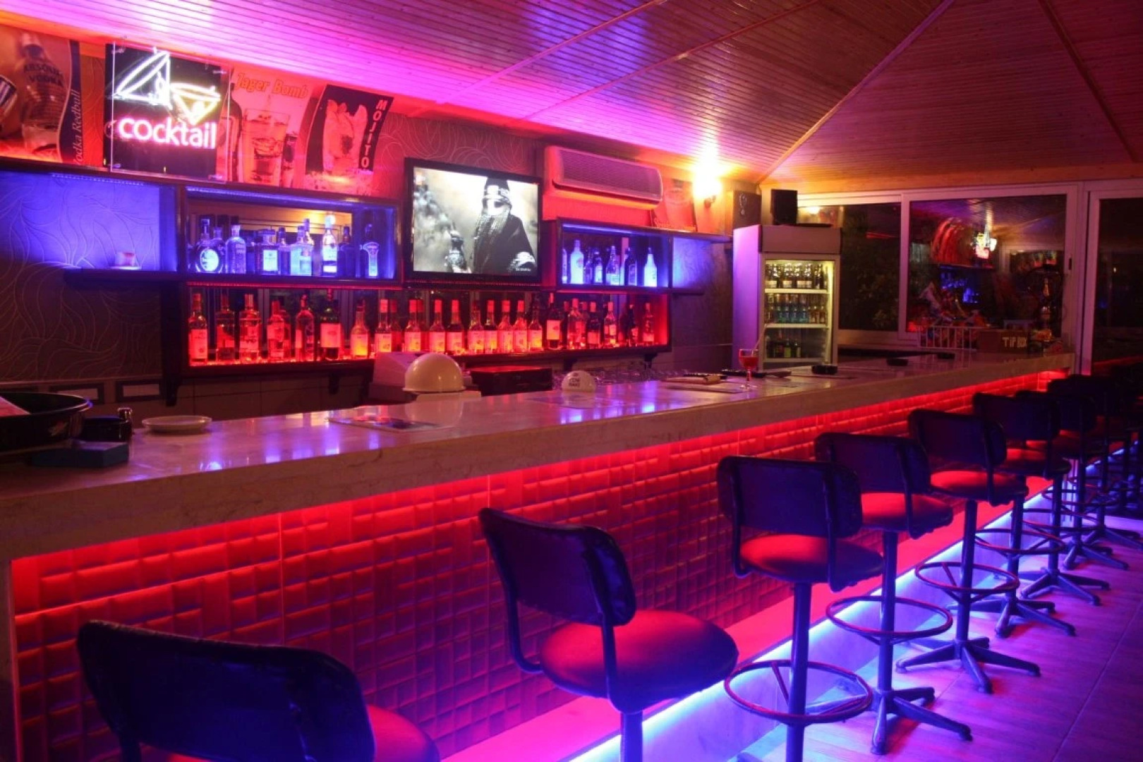 Sebnem Apart & Studios