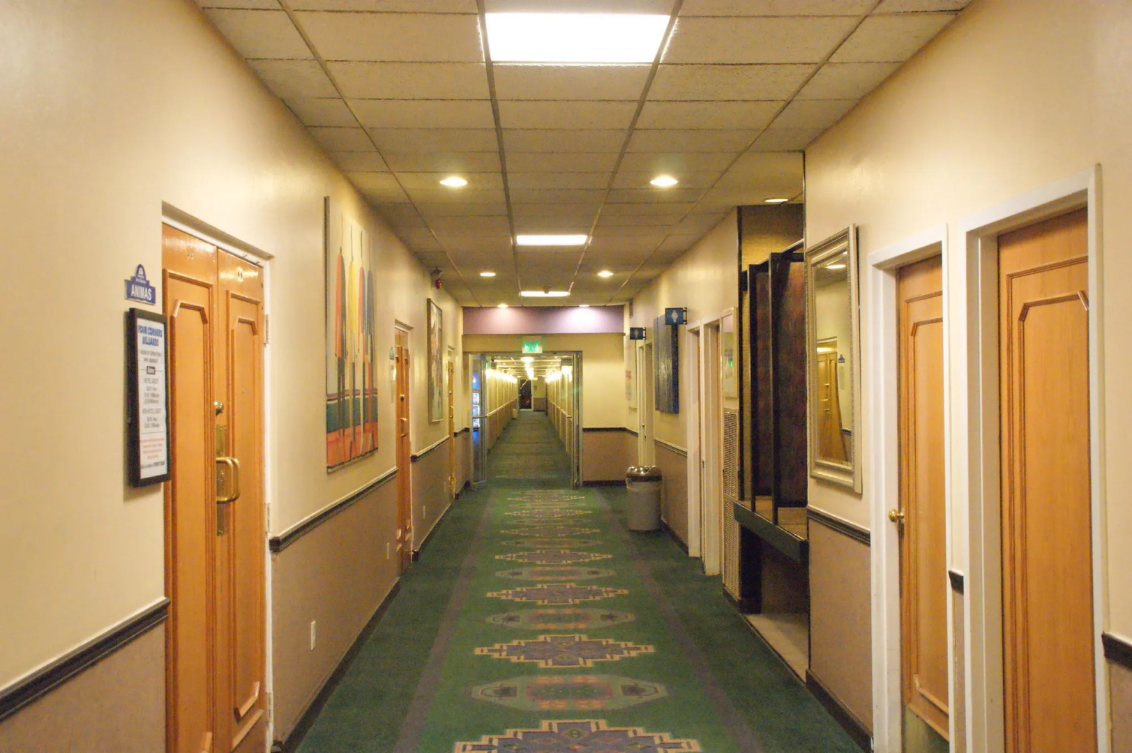 Brentwood Inn & Garden