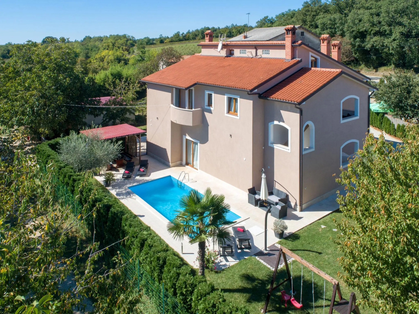 Splendid Villa in Vižinada with Jacuzzi