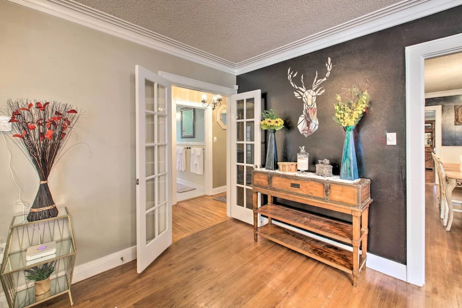 Hot Springs Home: Walk to Oaklawn!