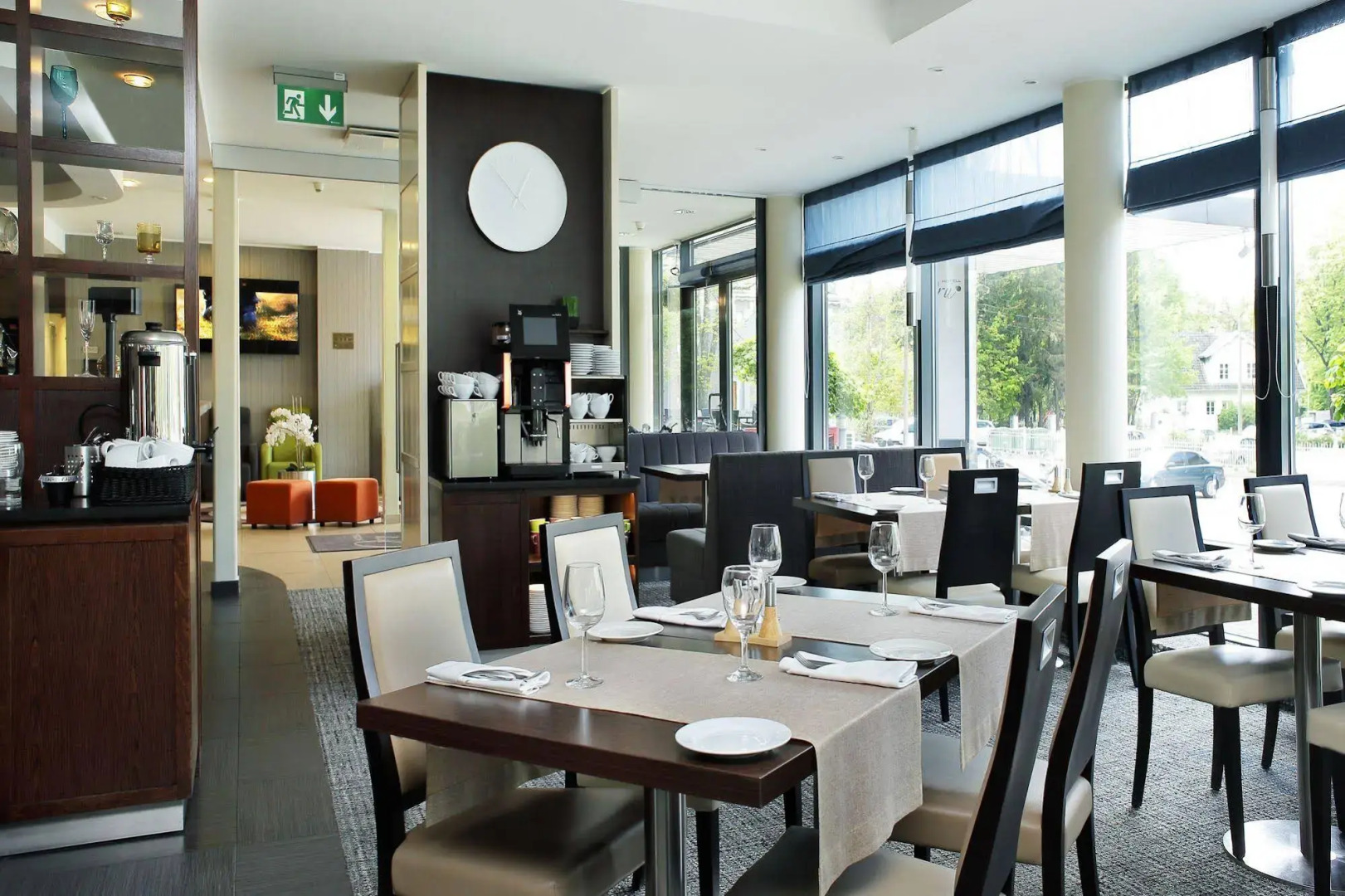 Oru Hub Hotel Tallinn — Handwritten Collection