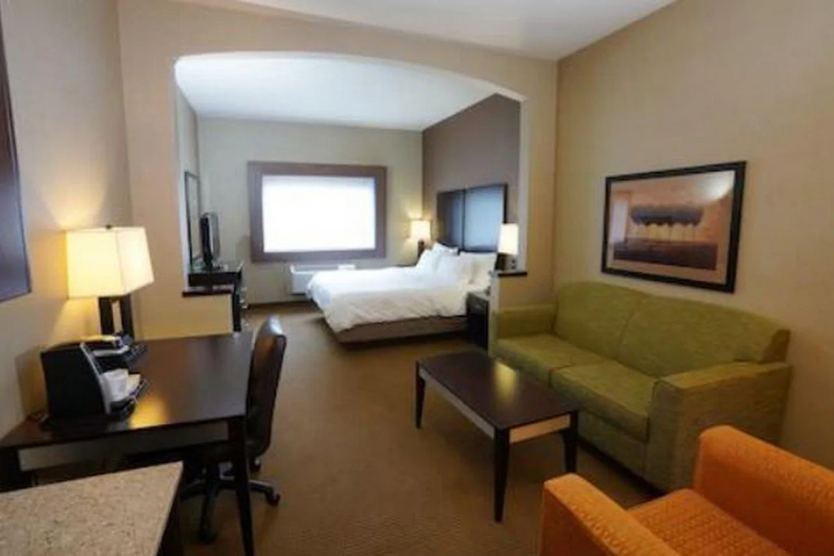 Holiday Inn Express & Suites Canyonville