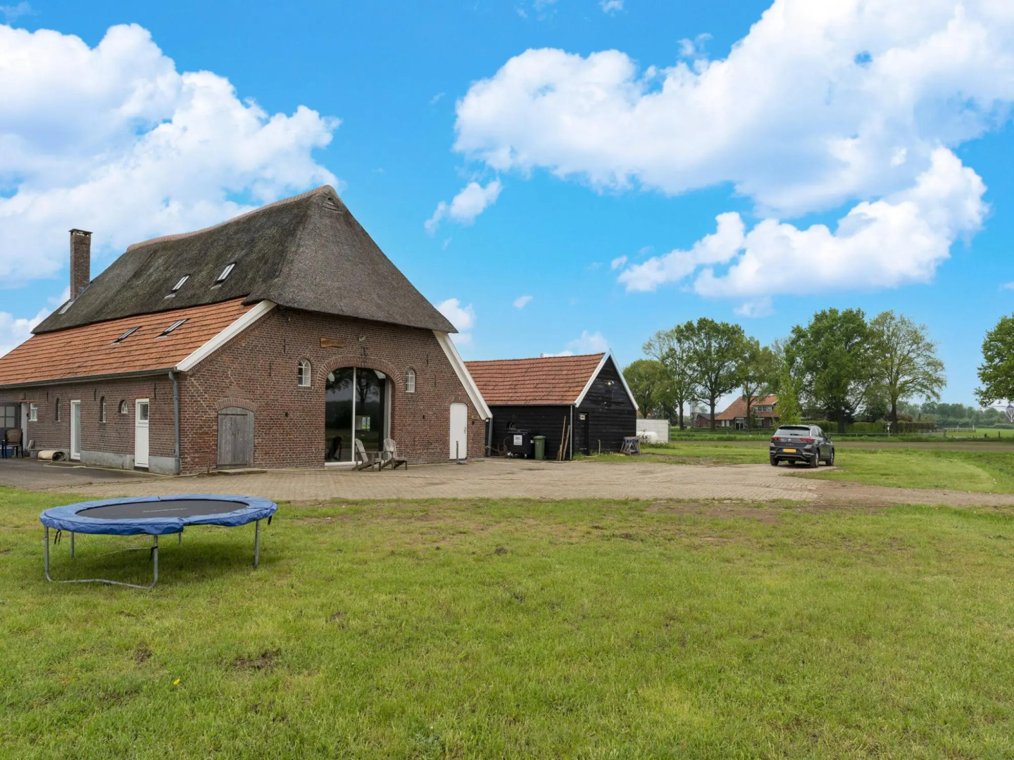 Spacious holiday home in Voorst with garden