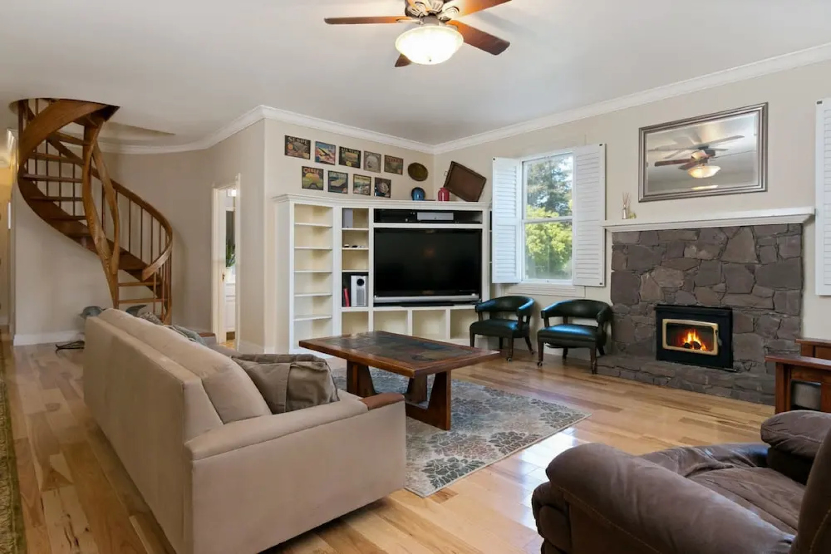 1 South Atmore Rd Home 5 Bedrooms 4.5 Bathrooms Home