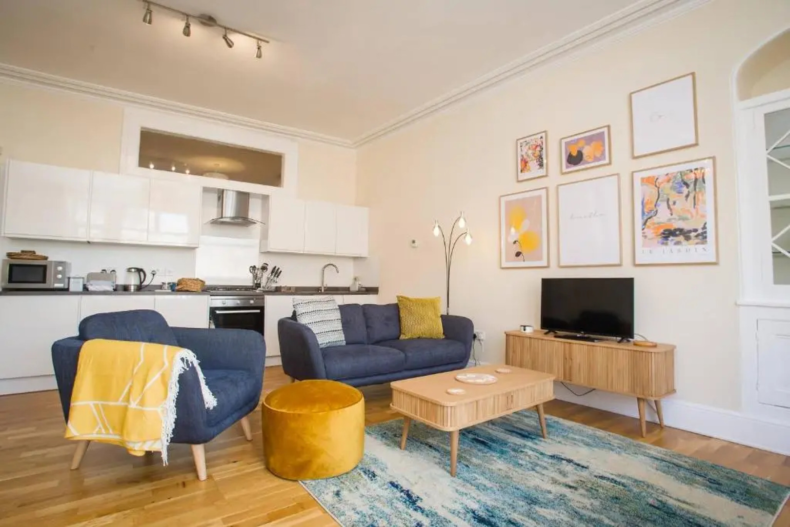 Victoria Apartment 1