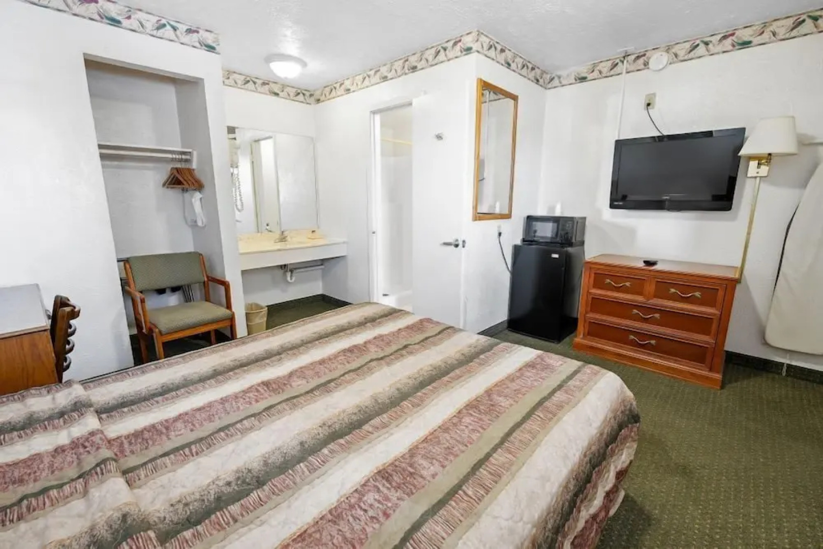Friendship Inn