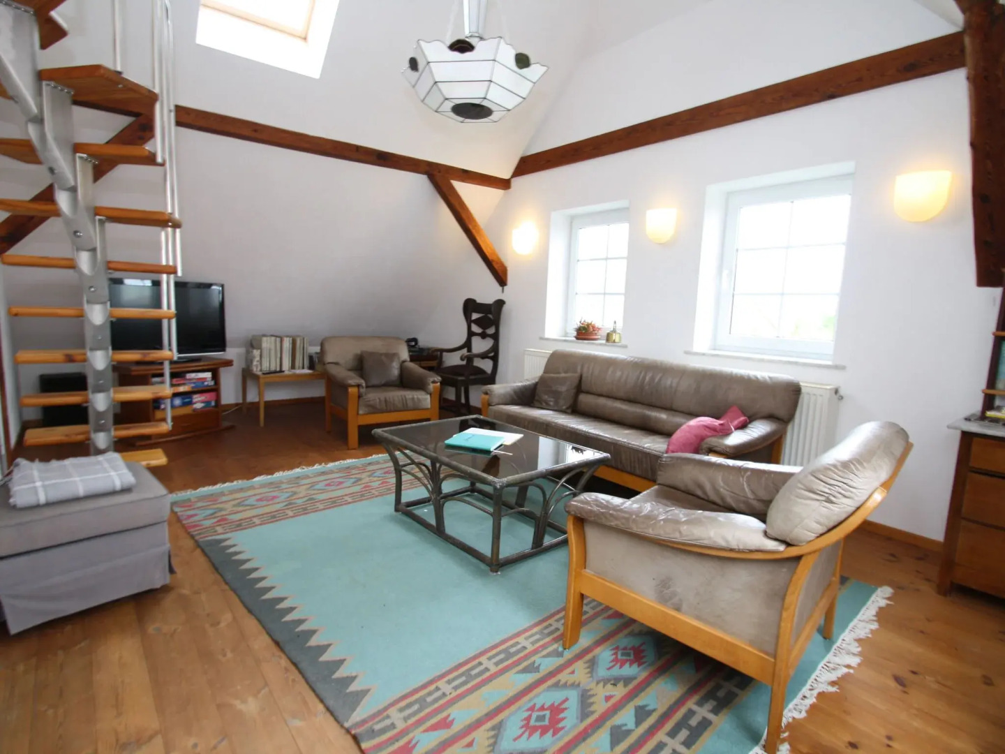 Cottage, Uppost in Upost