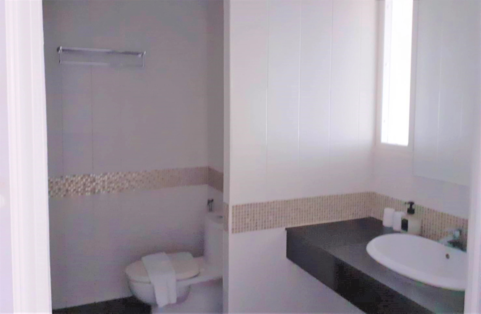 Vivace Hotel (SHA Certified)