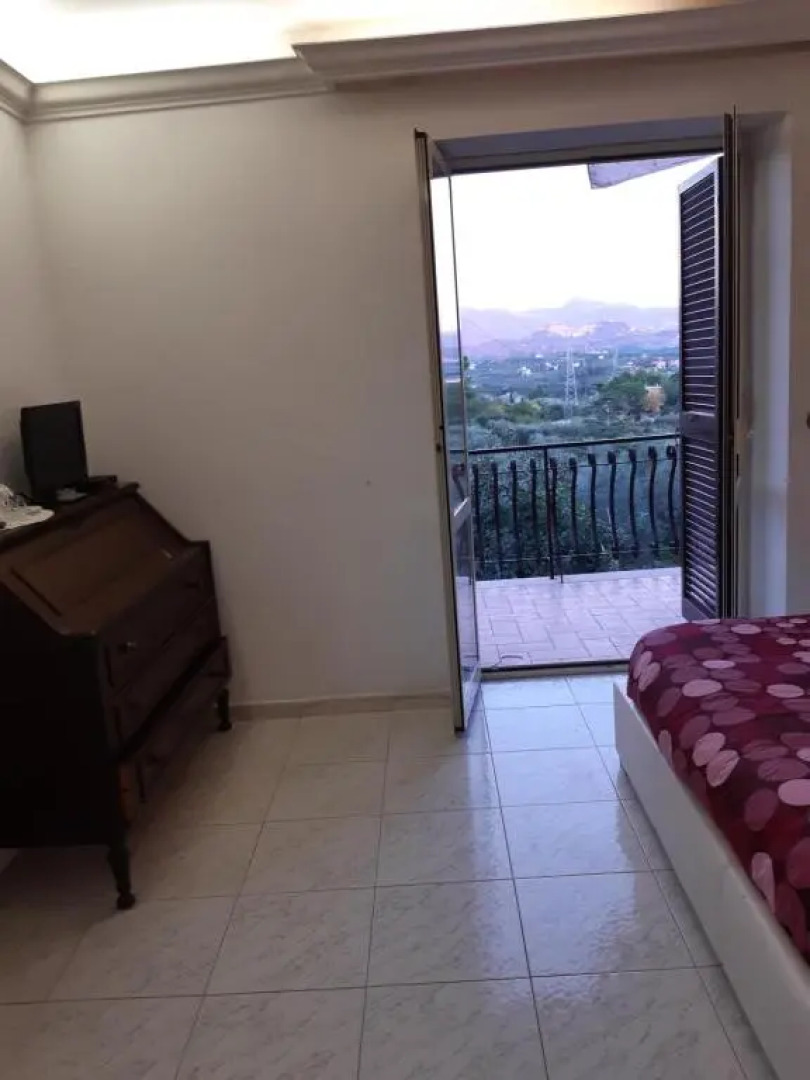 La casa tra gli ulivi di Fonte Nuova 2