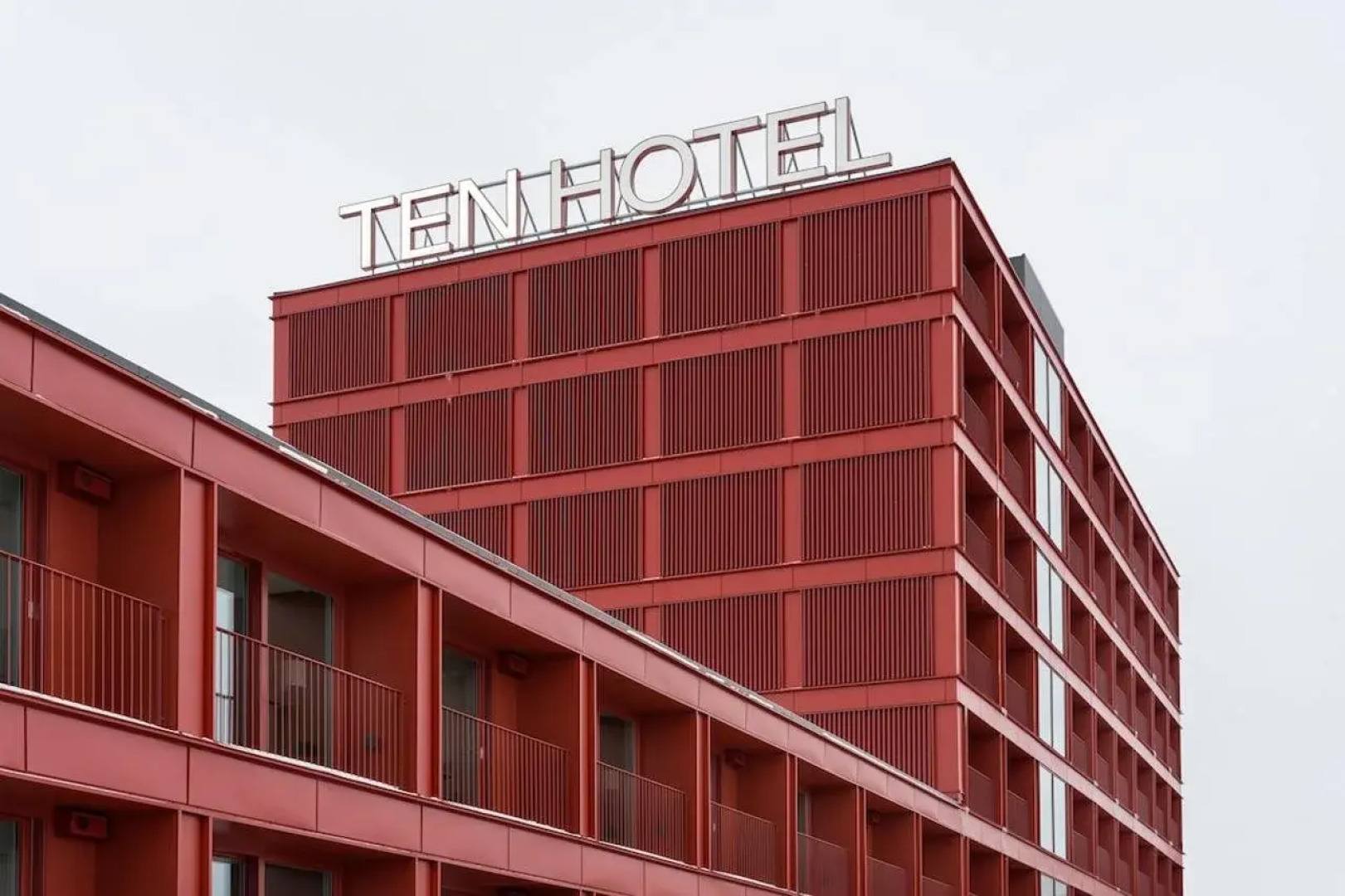 Ten Hotel