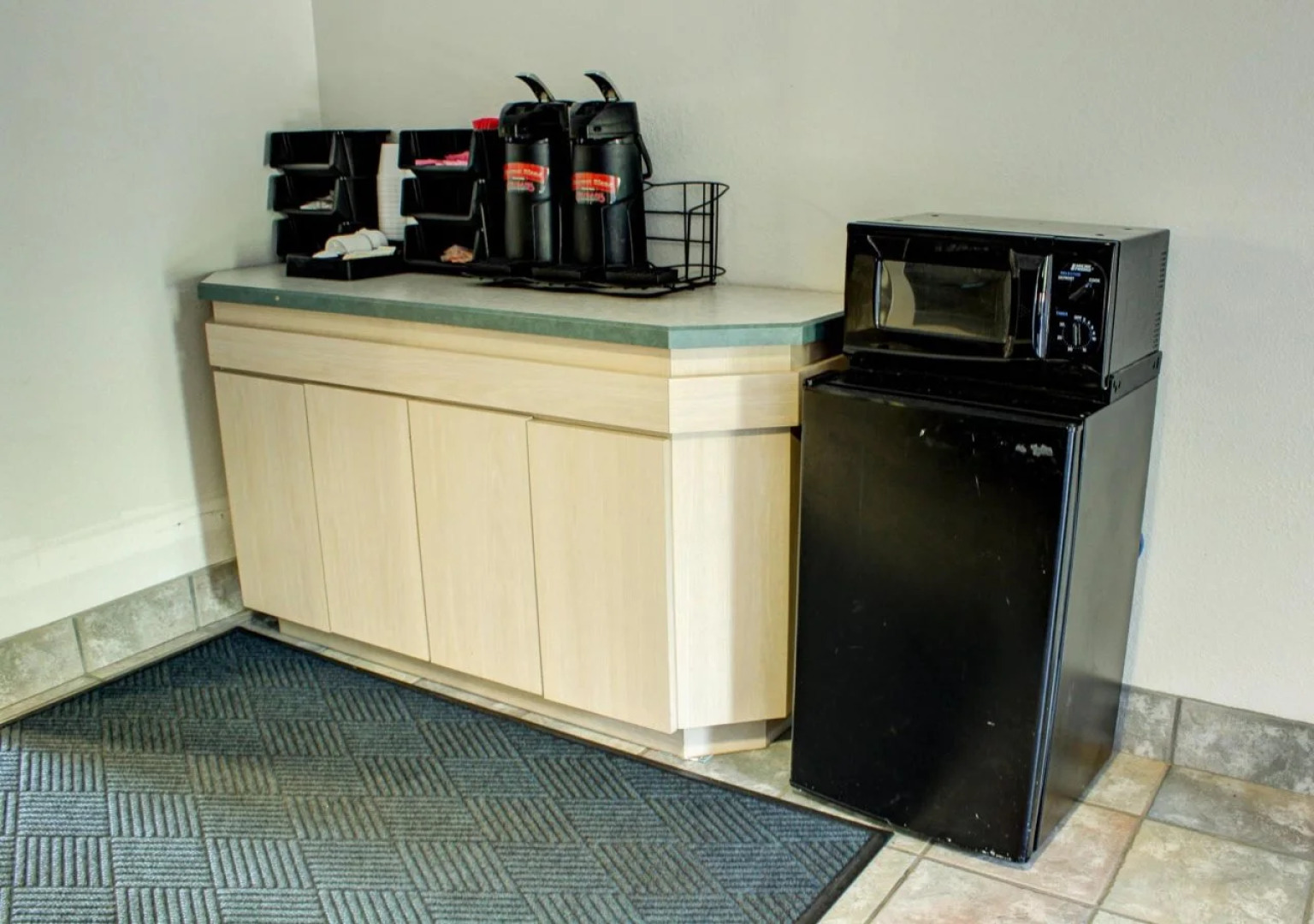 Americas Best Value Inn - Knoxville East