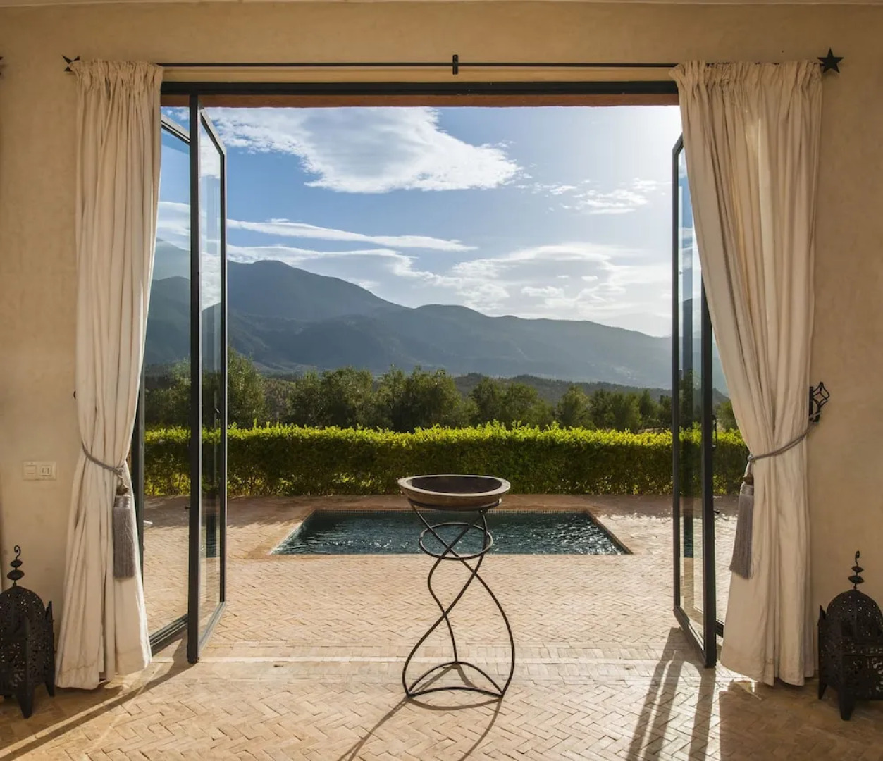 L' Amandier Hotel & Villas