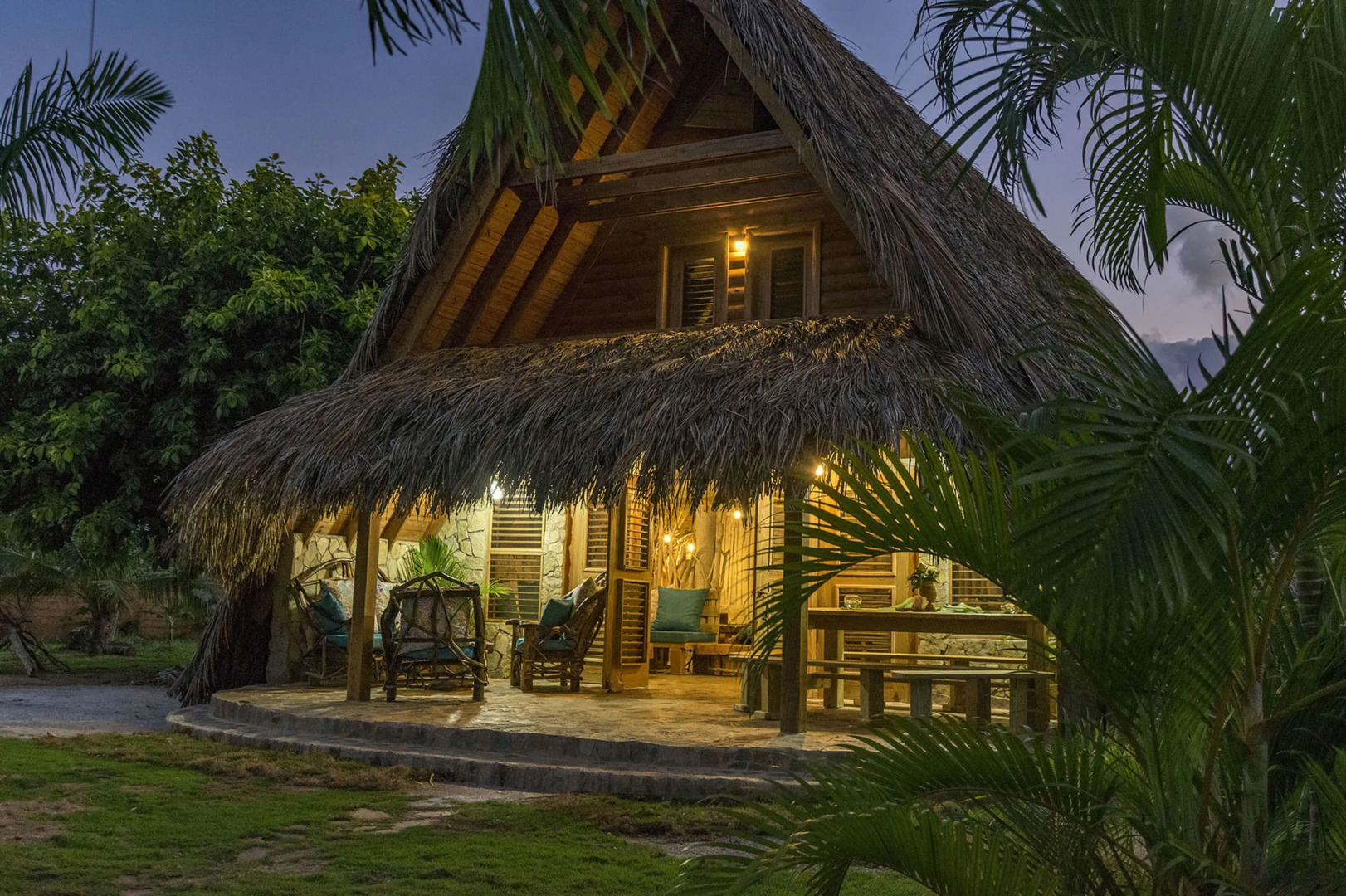 CHALET TROPICAL Hotel & Restaurant-Pizzeria