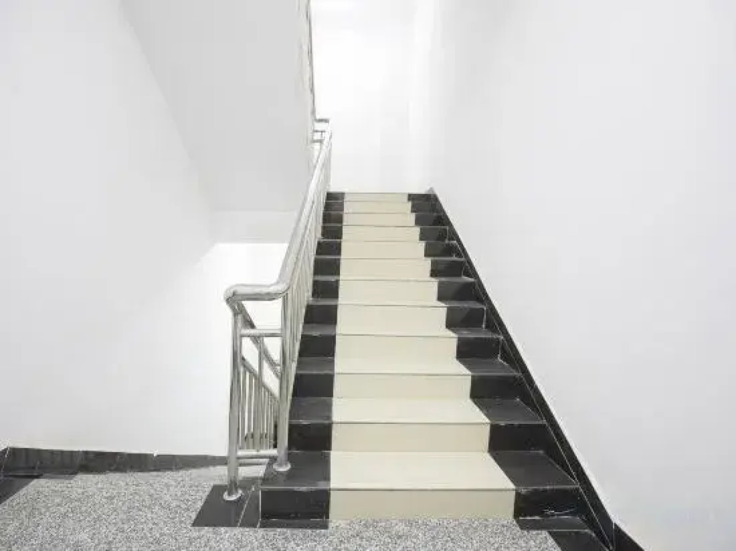 Gemei Hotel (Shache Railway Station Government Affairs Center)