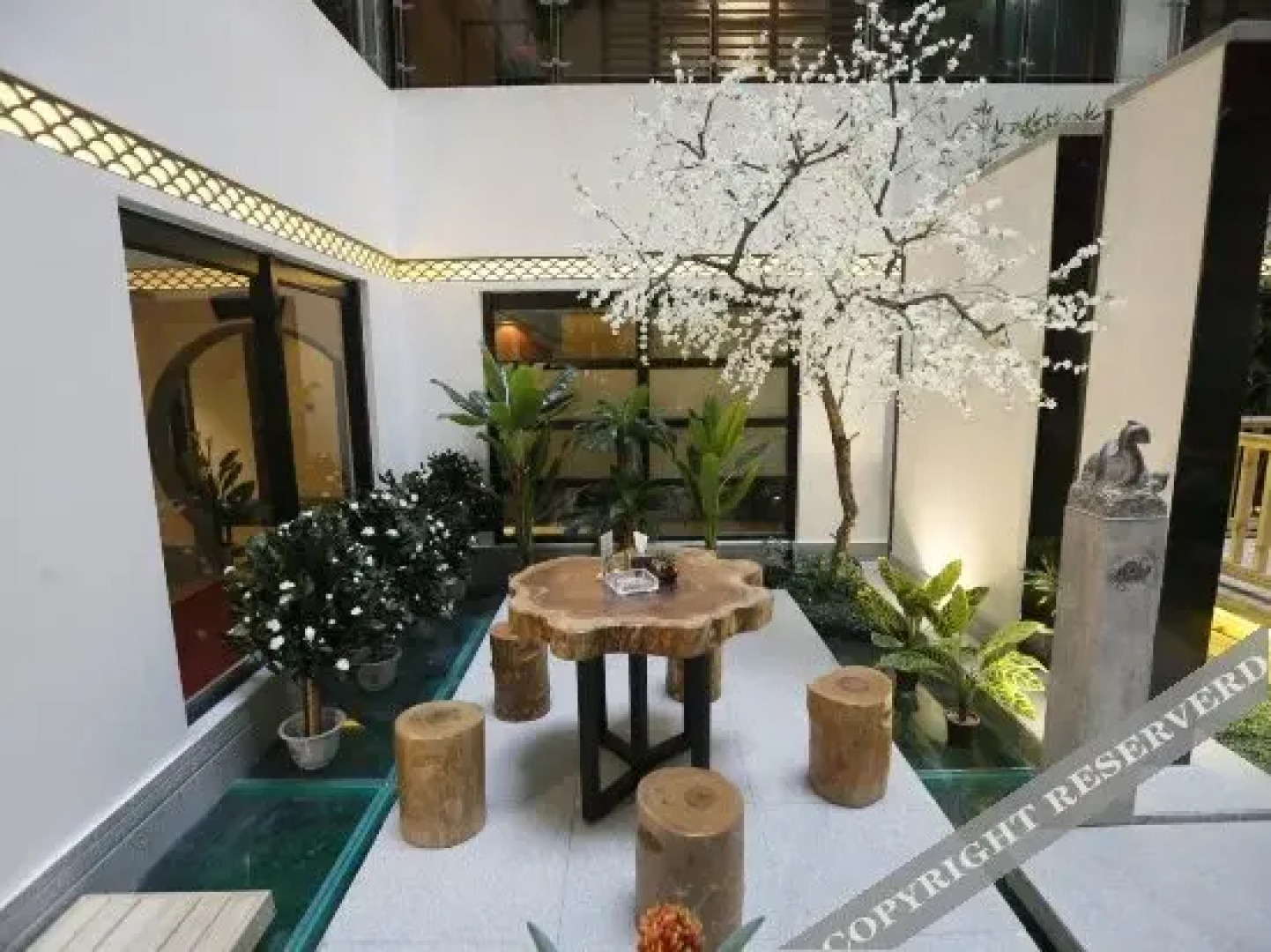 Shangdong Business Hotel