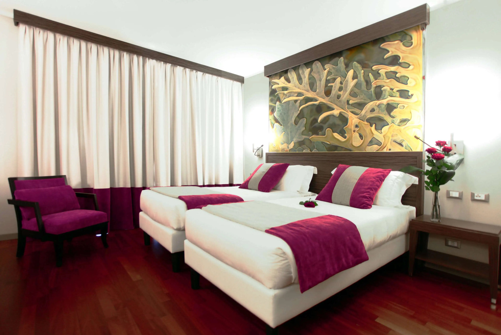 Отель Ramada Plaza by Wyndham Milano