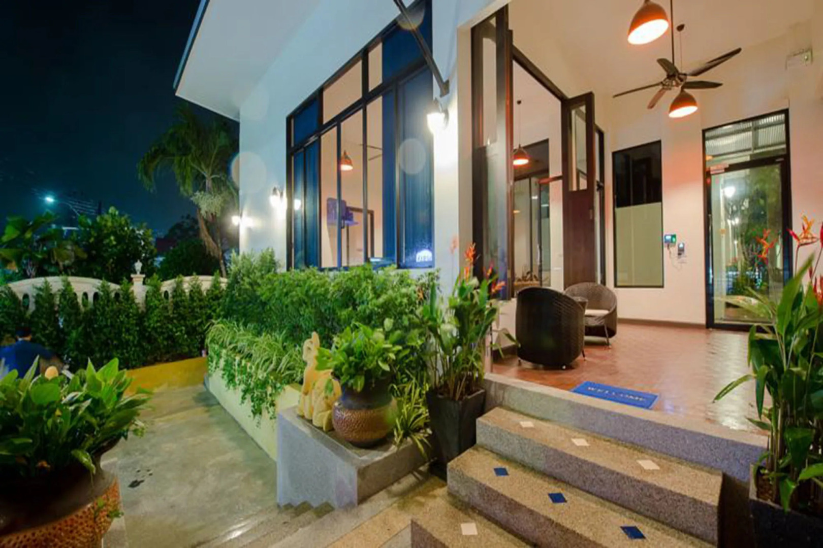 Вилла Anchan Private Pool Villas