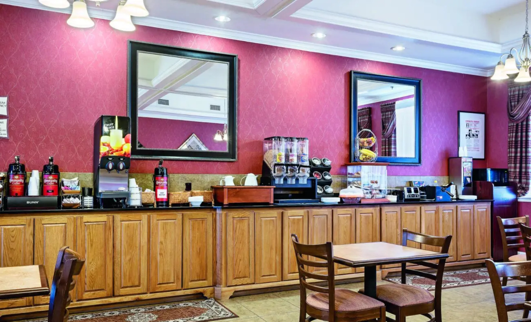 Americas Best Value Inn & Suites Gun Barrel City