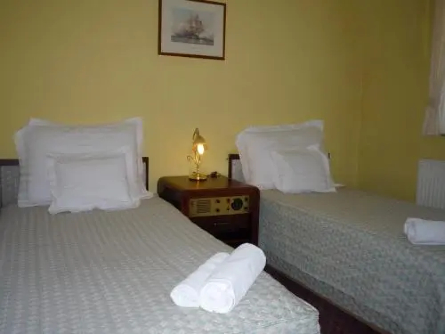 Kaloz Fregatt Panzio & Etterem