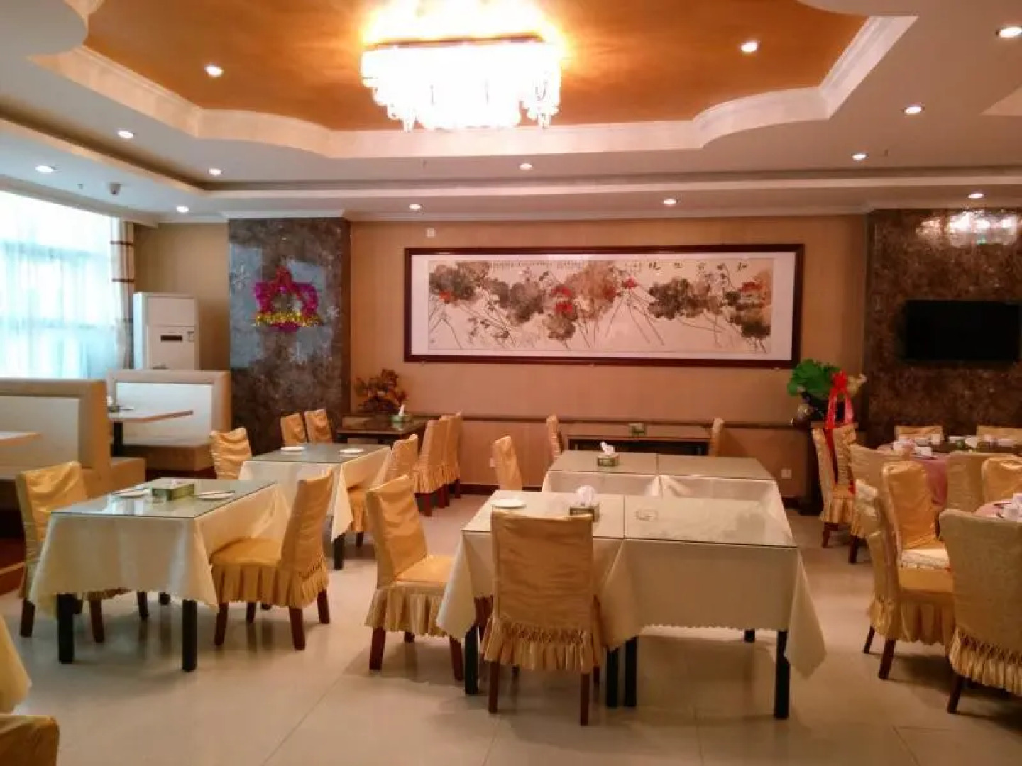 7 Days Premiuma Xingtai Railway Station Tianyi Str