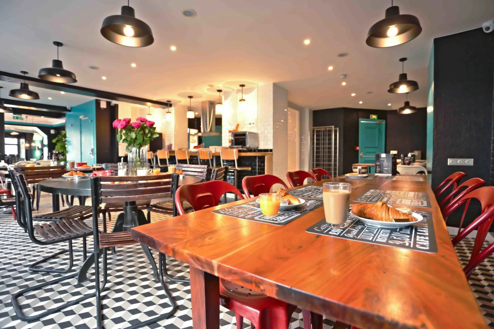 Arty Paris Porte de Versailles by River - Hostel