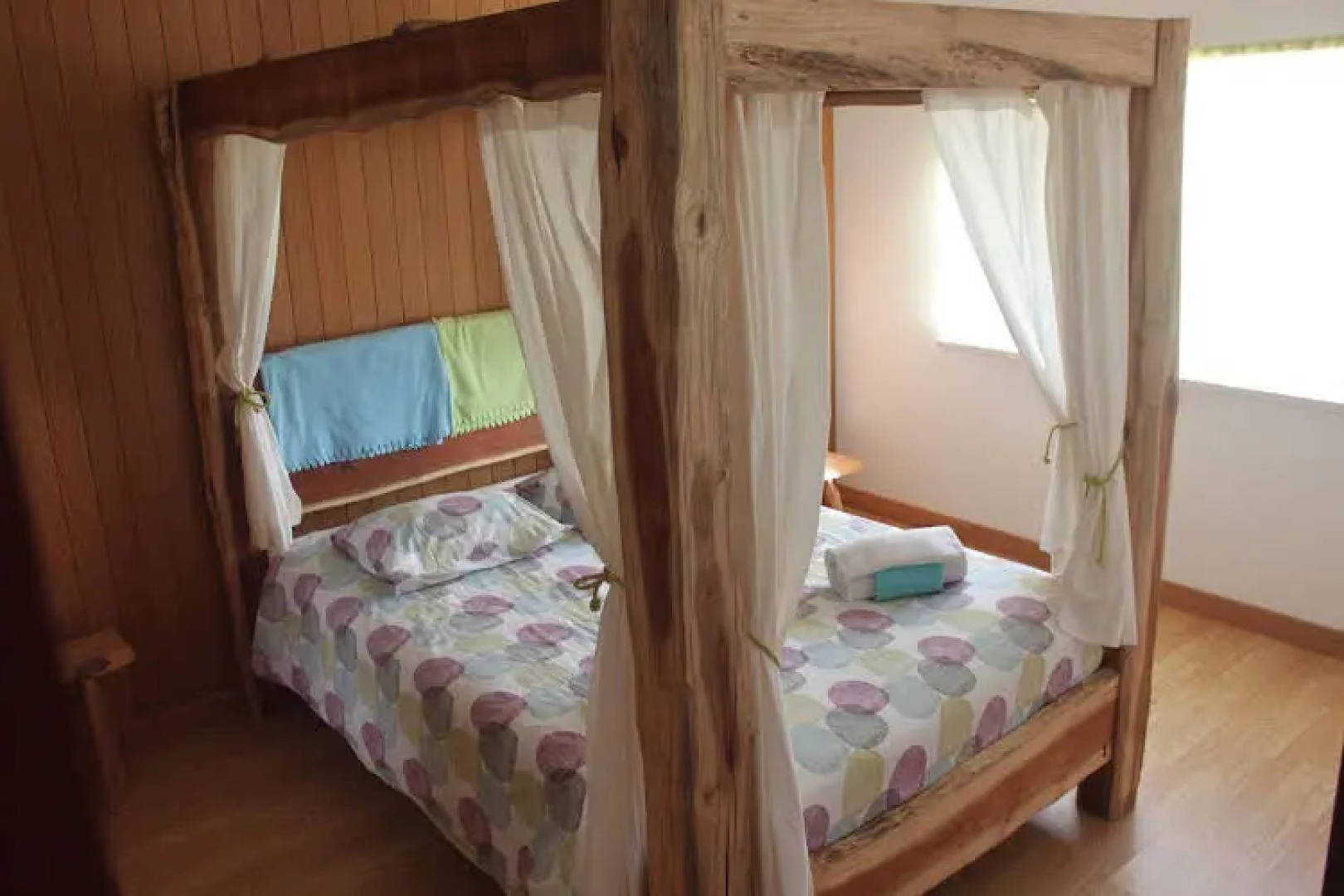 Almagreira Surf Hostel