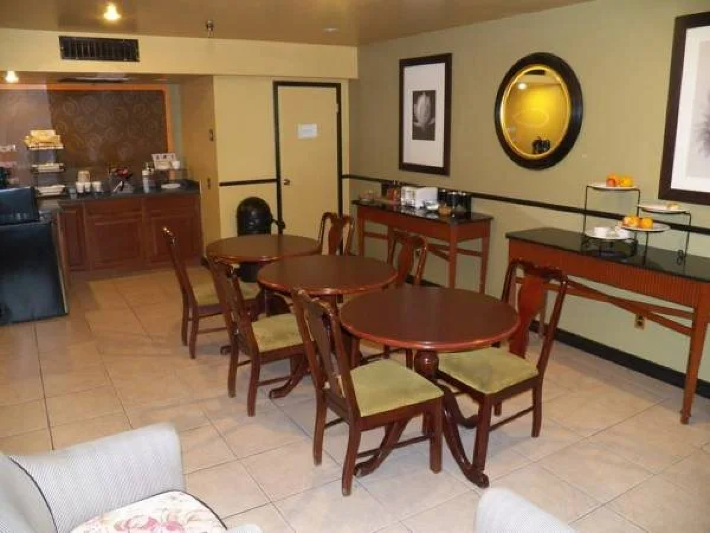 Vagabond Inn Executive Bakersfield Downtowner