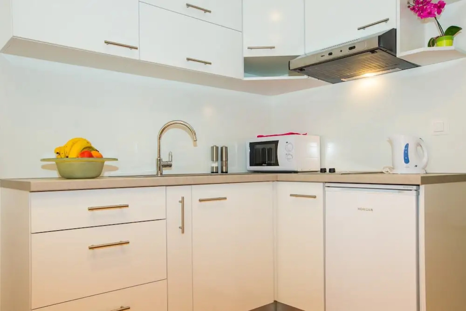 City Apartments Lani 3