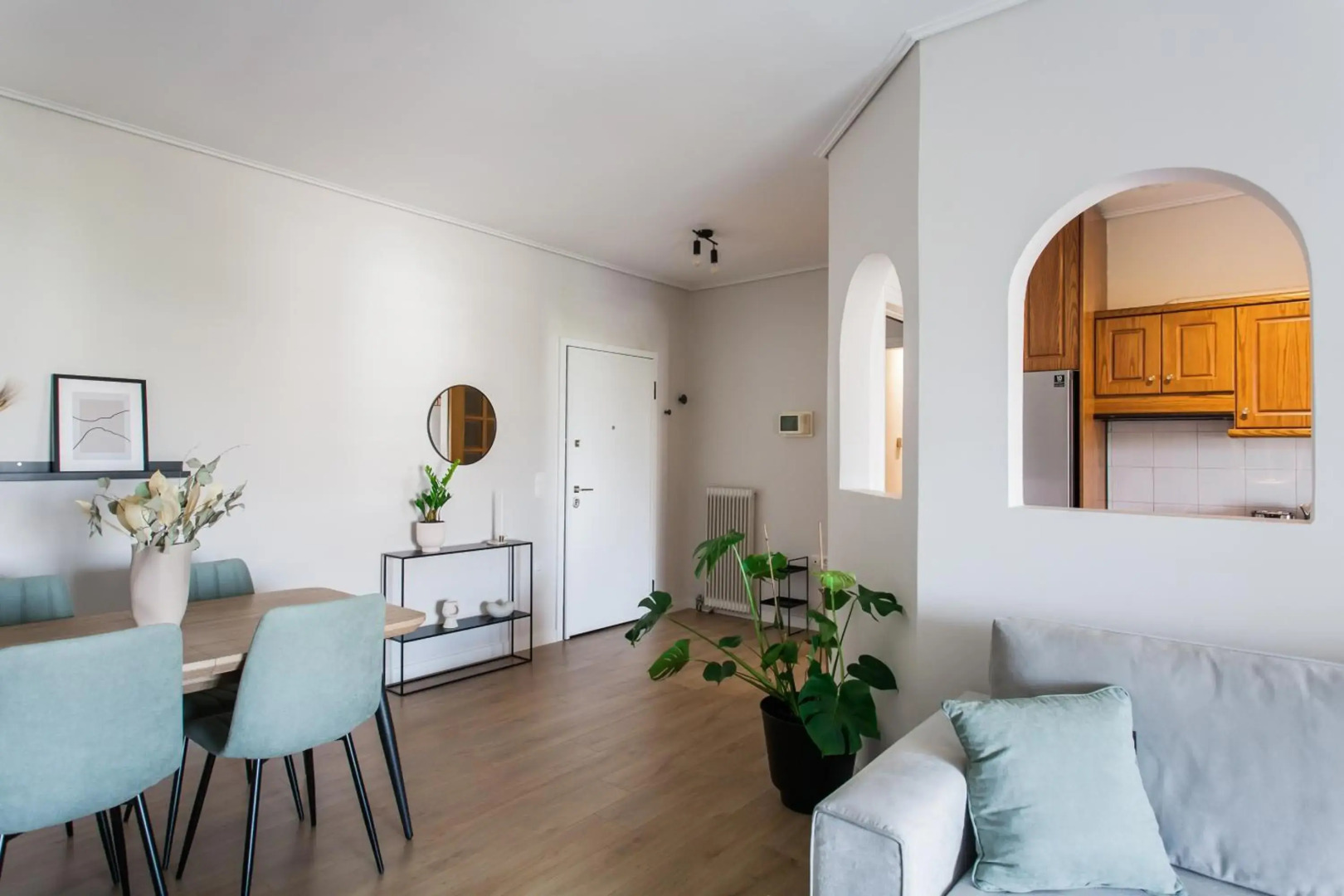 Signature 2BR Apartment in Marousi by UPSTREET