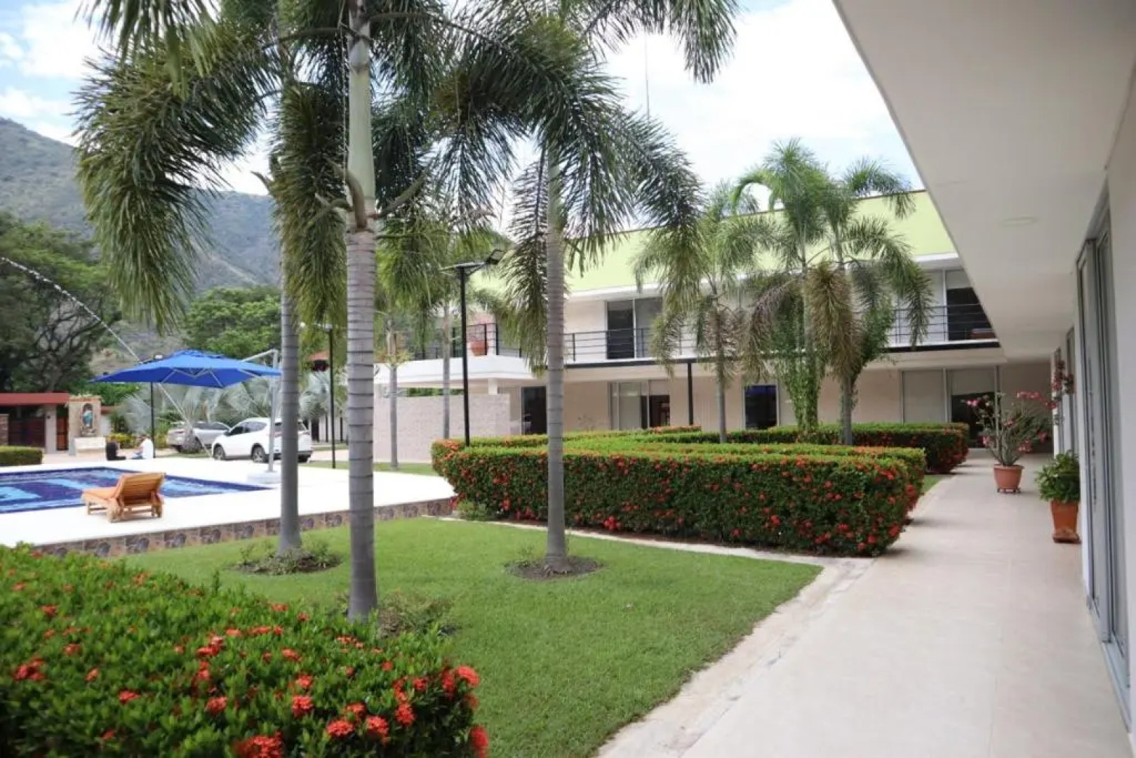 Finca California, The Platinium Luxury In Sopetran