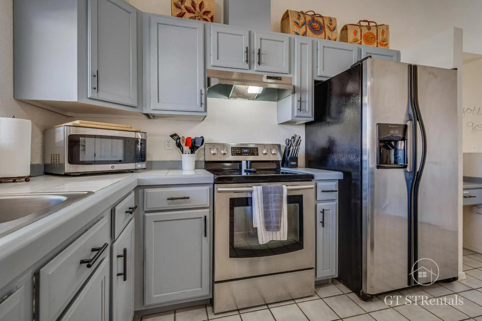 FRESHWATER FUN - Pet & Family Friendly with Great Location!