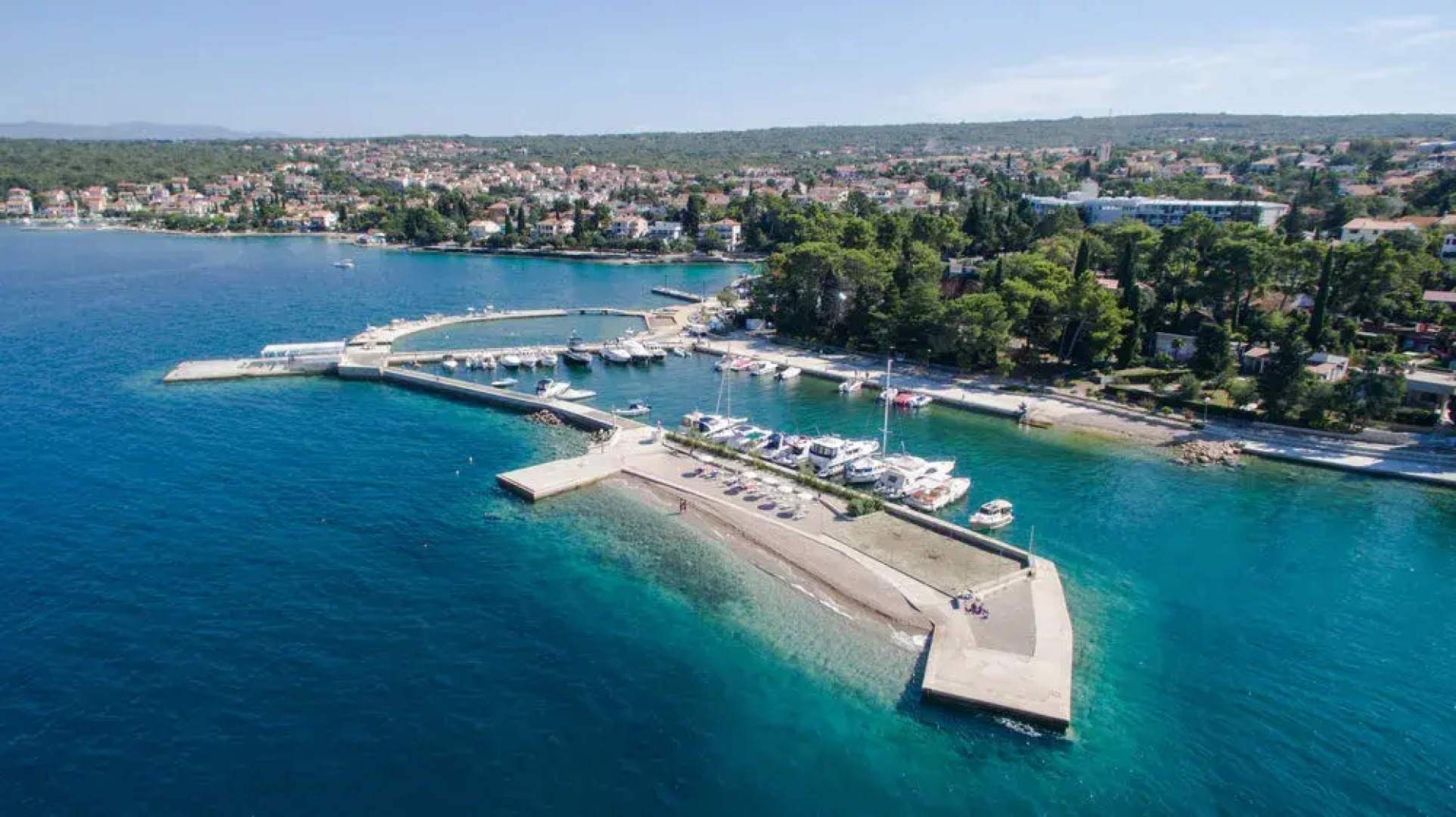 Luxury Apartments Villa Mande