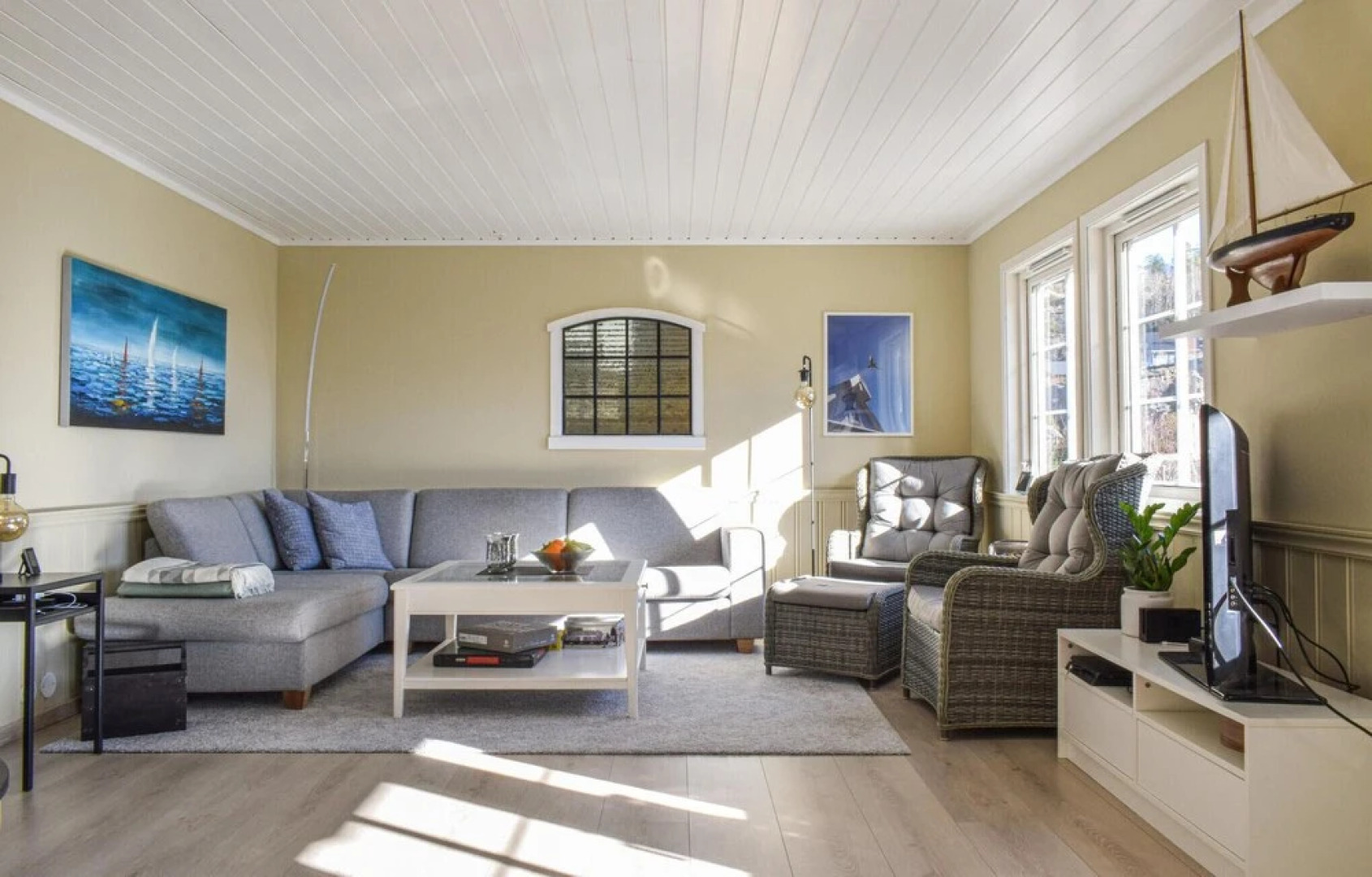 Amazing Home in Lindesnes With 5 Bedrooms, Indoor Swimming Pool and Wifi