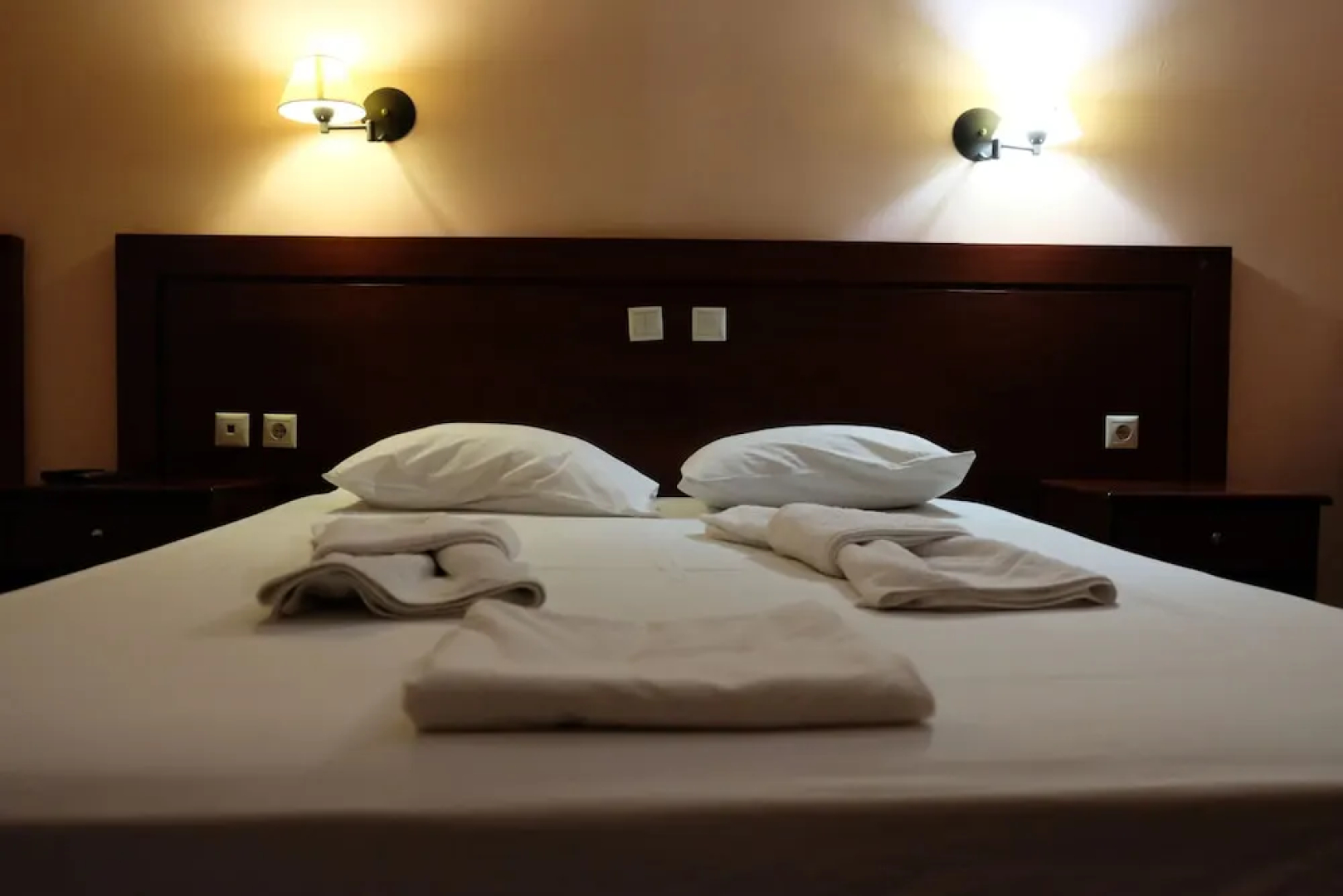 Rovies Hotel