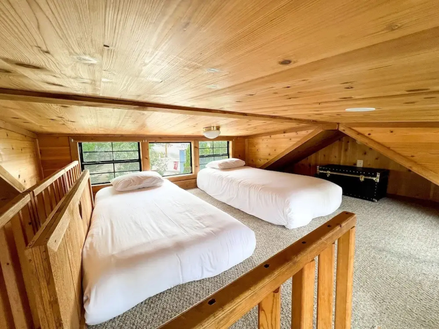 Cedar Creek Lodging & RV Park