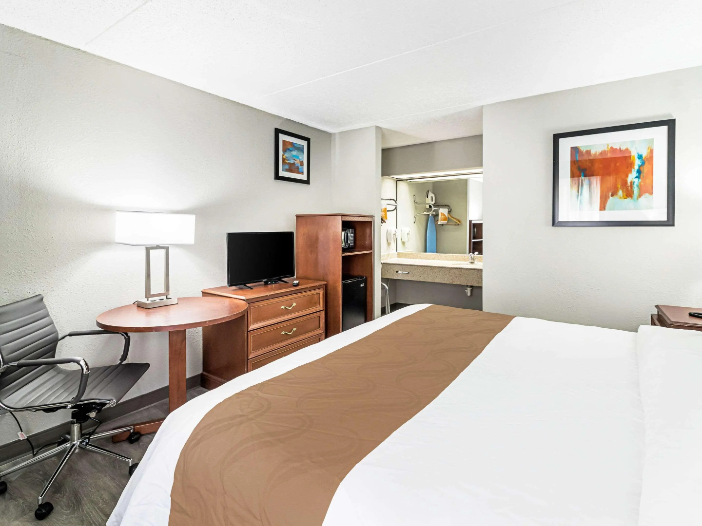 Quality Inn Knoxville