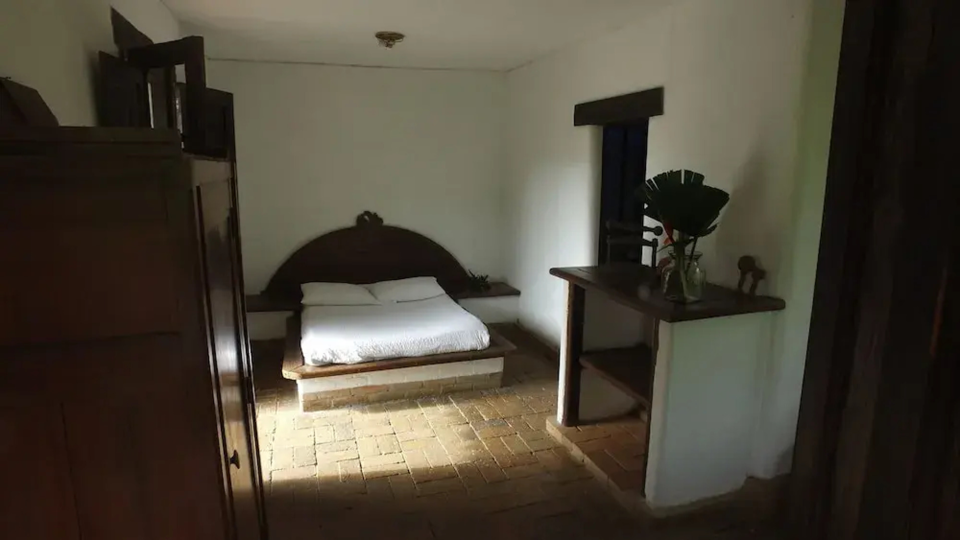 Viga Vieja el Balcon By Nomad Guru