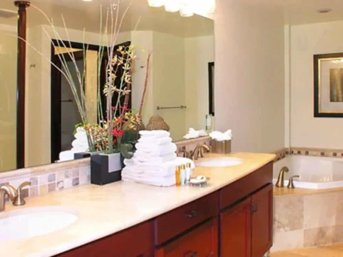 Waipouli Beach Resort E105 by RedAwning