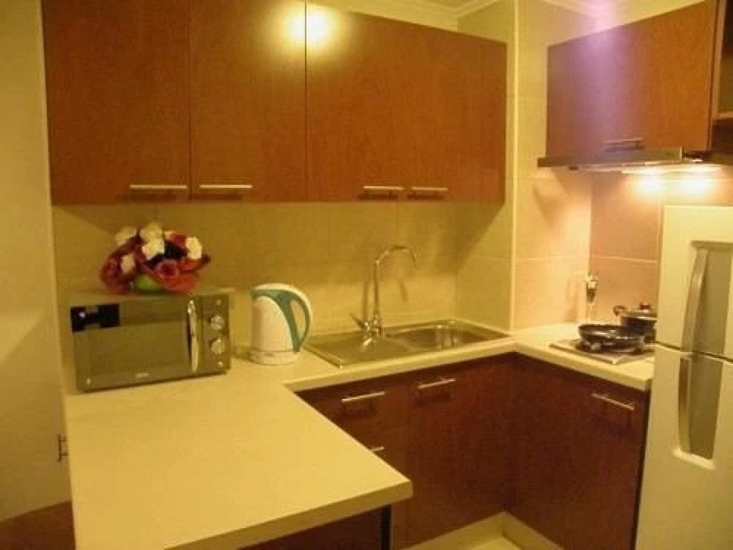 YQ Santiago Suites