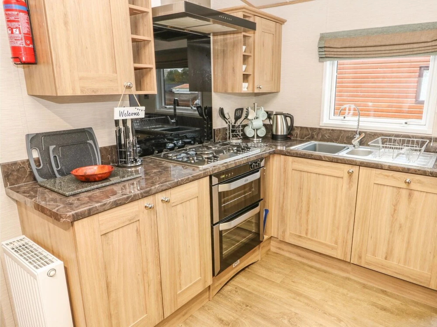 32 Lake View, Norwich