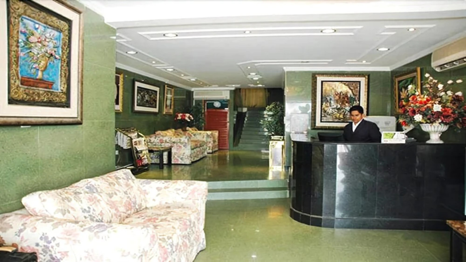 Diamond Hotel