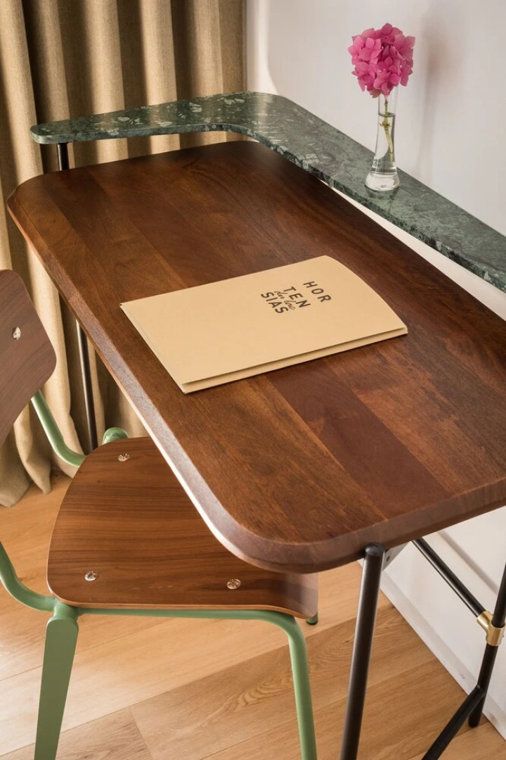 Les Hortensias Du Lac - Fontenille Collection