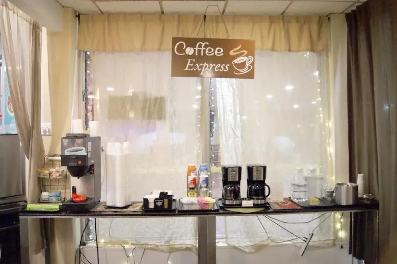 Americas Best Value Inn/brentwood Inn & Garden