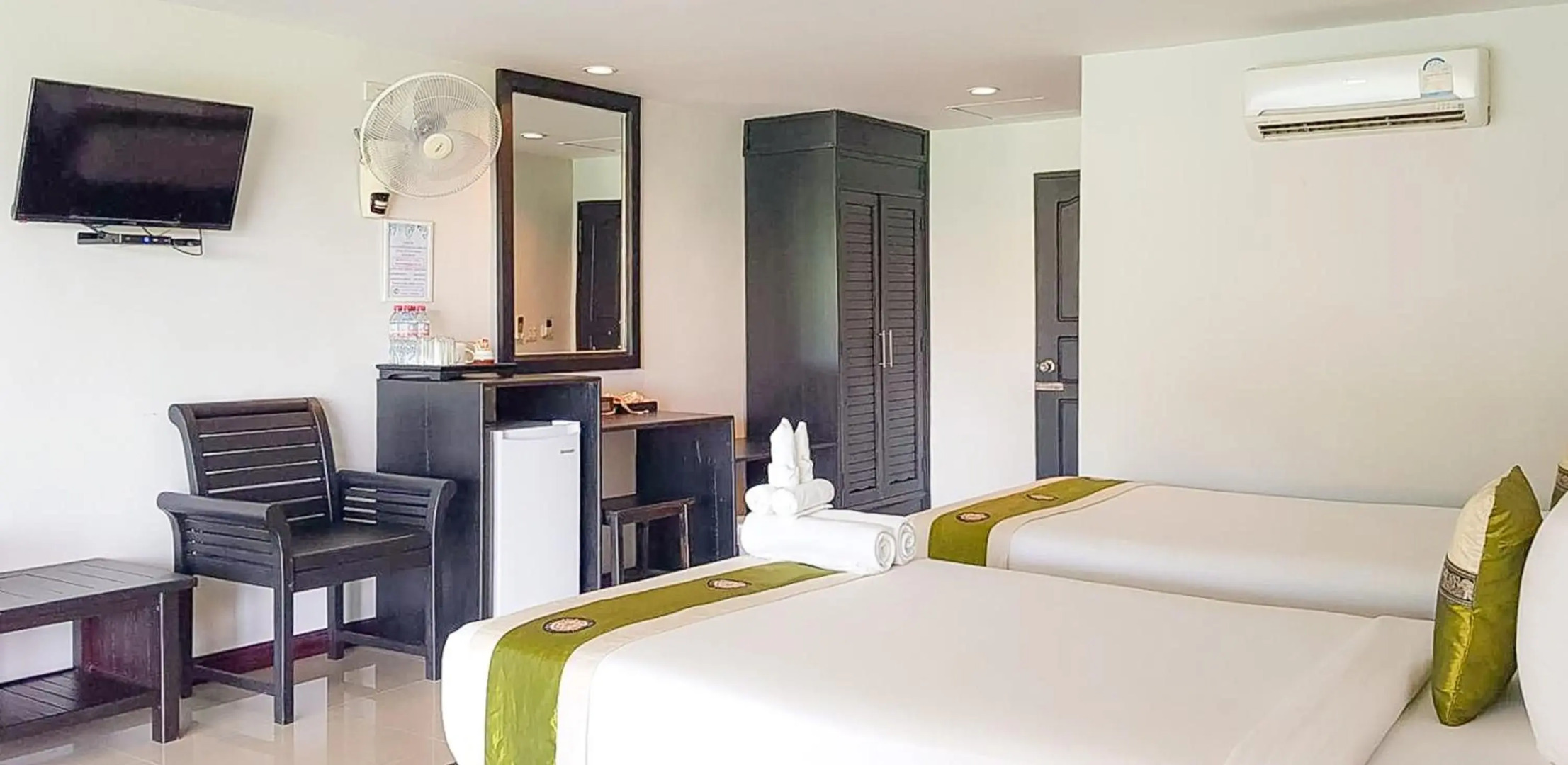 Phornpailin Riverside Resort