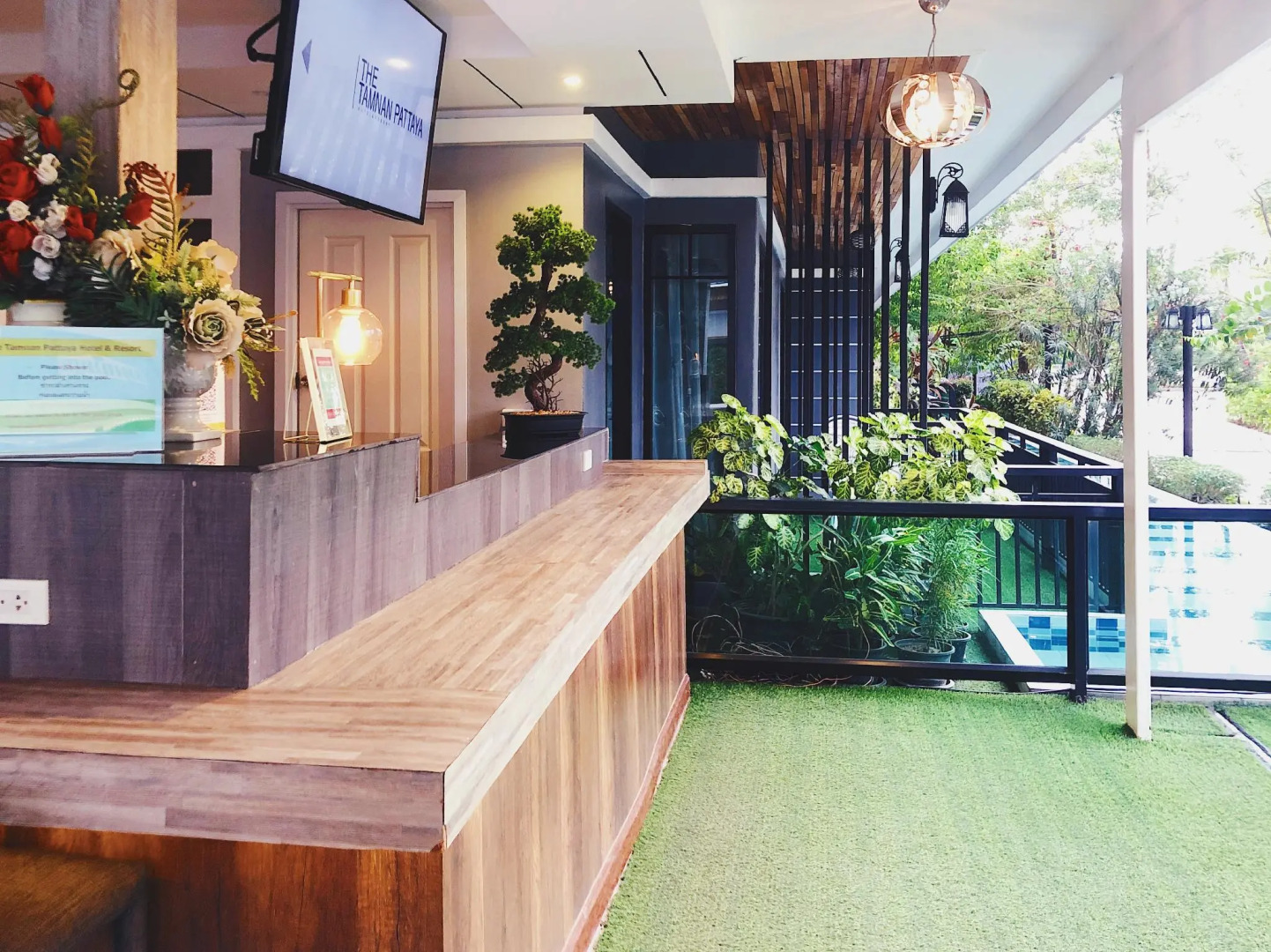 The Tamnan Pattaya Hotel & Resort