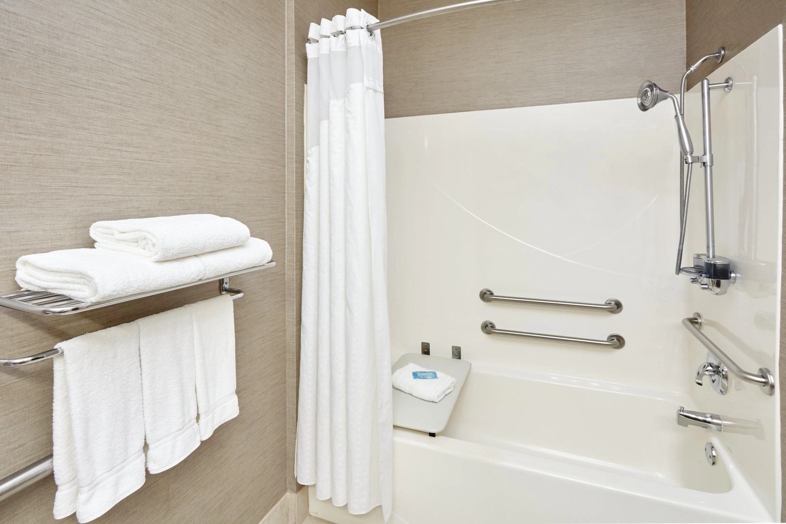 Holiday Inn Express Hotel & Suites Buford-Mall Of Georgia