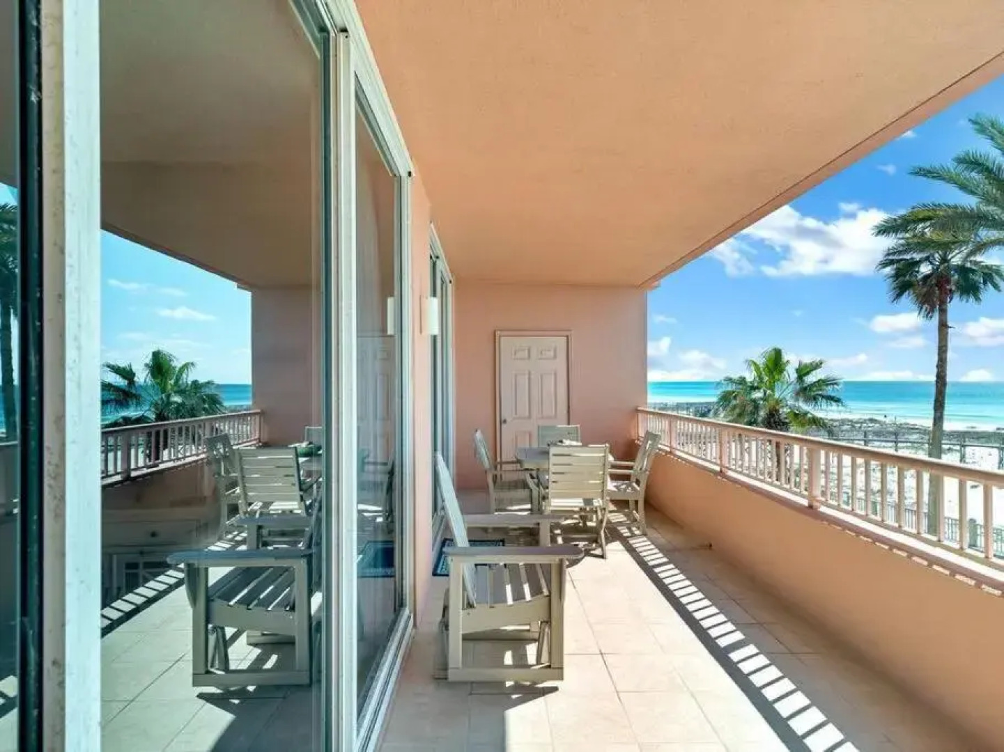 The Beach Club Doral 306 - Spacious Beachfront Condo!