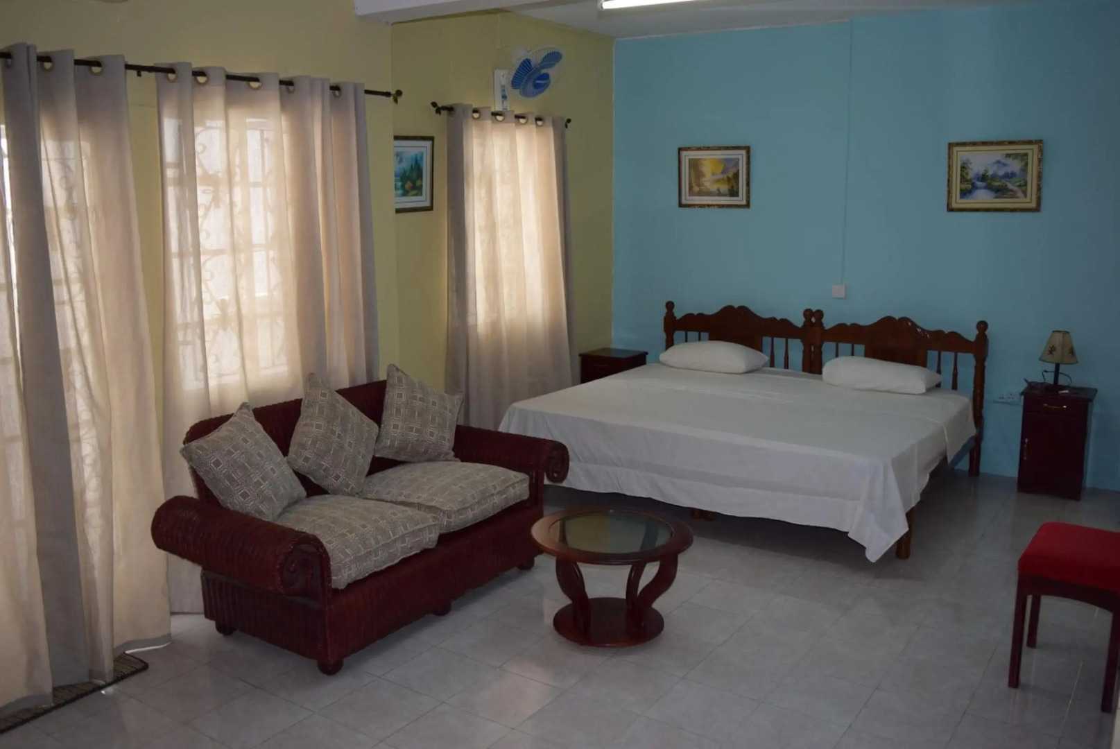 Mauri holidays 'Budgeted Apartment'